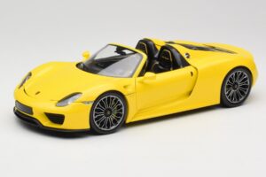Porsche 918 Spyder Amarelo Minichamps 1:18 110062434 Metal