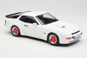 Porsche 924 Carrera GT Branco & Jantes Vermelhas MCG 1:18 MCG18303 Metal - imagem 4 de 6