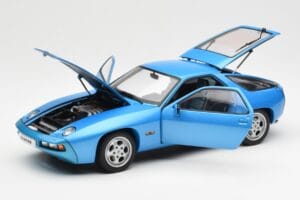 Porsche 928 Azul AUTOart 1:18 77901 Metal - imagem 2 de 8