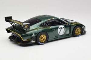 Porsche 935/19 #71 Tenner Racing 2019 Minichamps 1:18 155067571 Metal - imagem 2 de 6