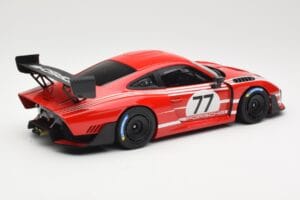 Porsche 935/19 Vermelho com Riscas Brancas Minichamps 1:18 155067577 Metal - imagem 2 de 6