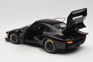 Porsche 935 Turbo Group 5 1976 Exoto 1:18 18101 Metal - imagem 5 de 8