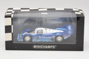 Porsche 956 #1 Brun S. Bellof / T. Boutsen Hockenheim 1985 Minichamps 1:43 430856699 Metal - imagem 4 de 4