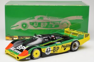 Porsche 956L BP #47 P. Henn / C. Ballot-Lena 24 Hours of Le Mans 1983 Minichamps 1:18 180836947 Metal - imagem 8 de 8