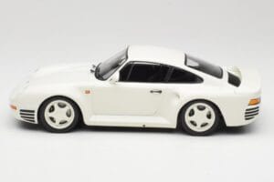 Porsche 959 Grand Prix White Minichamps 1:18 155066202 Metal - imagem 3 de 6