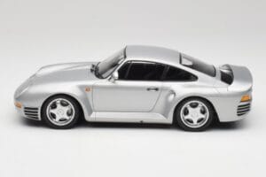 Porsche 959 Prateado Metálico Minichamps 1:18 155066201 Metal - imagem 3 de 6