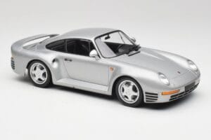 Porsche 959 Prateado Metálico Minichamps 1:18 155066201 Metal - imagem 4 de 6