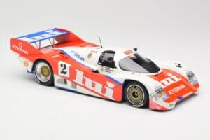 Porsche 962 #2 Brun Motorsport J. Mass / O. Larrauri 1000km Nürburgring 1987 Minichamps 1:18 155876502 Metal - imagem 4 de 6