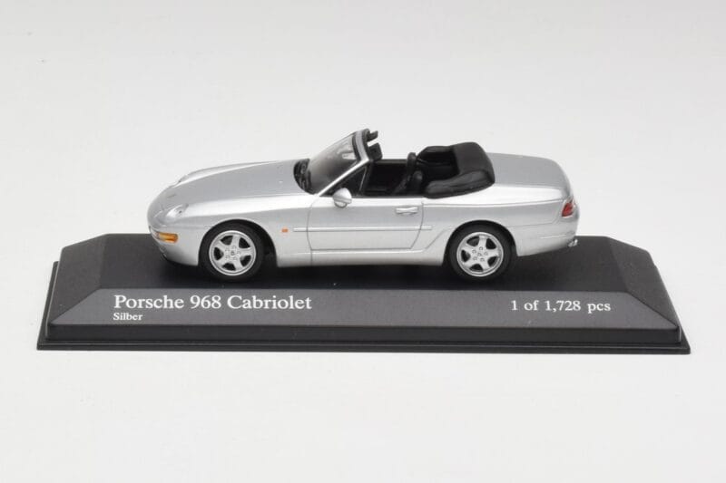 Porsche 968 Prata Minichamps 1:43 400062332 Metal
