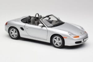 Porsche Boxster 986 Cabriolet Arctic Prata Metálico UT Models 1:18 27852 Metal - imagem 6 de 8