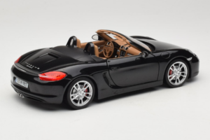 Porsche Boxster S 981 Basalt Black Minichamps 1:18 WAP0210160C Metal - imagem 3 de 8