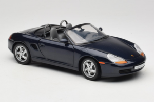 Porsche Boxster 986 S Night Blue UT Models 1:18 WAP021006-R1 Metal - imagem 6 de 8