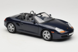 Porsche Boxster S 986 Night Blue UT Models 1:18 WAP021006 Metal - imagem 5 de 7