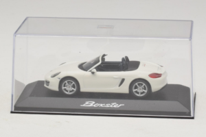 Porsche Boxster 981 Branco Minichamps 1:43 WAP0202000D Metal - imagem 4 de 5