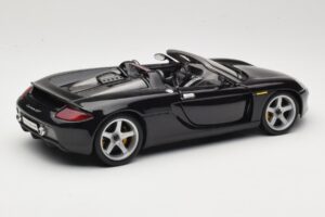 Porsche Carrera GT 980 Preto Maisto 1:18 36622 Metal - imagem 3 de 8