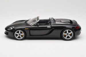 Porsche Carrera GT 980 Preto Maisto 1:18 36622 Metal - imagem 4 de 8