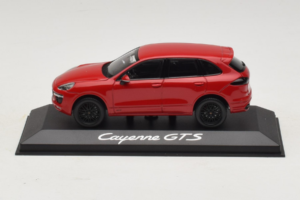 Porsche Cayenne 958 GTS Vermelho Minichamps 1:43 WAP0200070E Metal