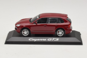Porsche Cayenne 955 GTS Vermelho Com Jantes Prateadas Minichamps 1:43 WAP02000818 Metal
