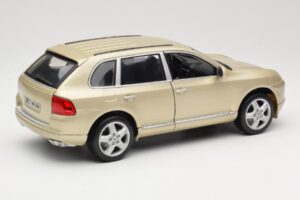 Porsche Cayenne S 955 Bege Maisto 1:18 WAPC2100213 Metal - imagem 3 de 8
