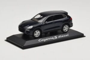 Porsche Cayenne 958 S Diesel Blue Metallic Minichamps 1:43 WAP0200080E Metal - imagem 2 de 4