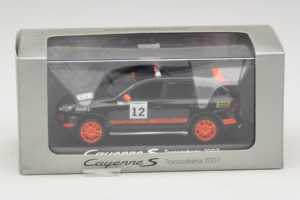 Porsche Cayenne S #12 Transsyberia 2007 Preto Laranja Minichamps 1:43 WAP02000918 Metal - imagem 5 de 5