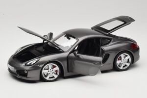 Porsche Cayman 981 S Cinzento Minichamps 1:18 WAP0210070D Metal - imagem 2 de 8