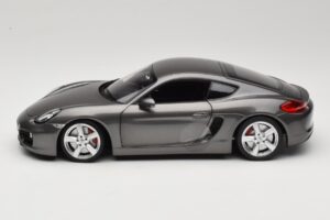Porsche Cayman 981 S Cinzento Minichamps 1:18 WAP0210070D Metal - imagem 4 de 8