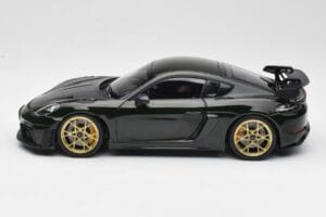 Porsche Cayman GT4 RS 982 Weissach Package Brewster Green Norev 1:18 187250 Metal - imagem 4 de 8