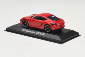 Porsche Cayman 981 GTS Vermelho Minichamps 1:43 WAP0200150E Metal - imagem 3 de 5