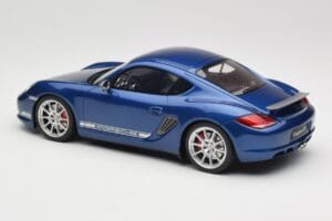 Porsche Cayman R 987.2 Aqua Blue Metallic GT Spirit 1:18 GT901 Resina - imagem 5 de 6