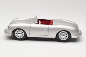 Porsche No. 1 Typ 356 Roadster Prateado Maisto 1:18 50324 Metal - imagem 4 de 8