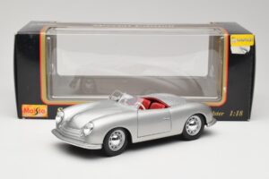 Porsche No. 1 356 Roadster Fish Prata Maisto 1:18 31853 Metal - imagem 8 de 8