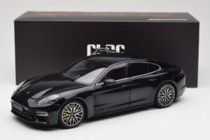 Porsche Panamera 971 Turbo S Azul Metallic Minichamps 1:18 113061075 Metal - imagem 8 de 8