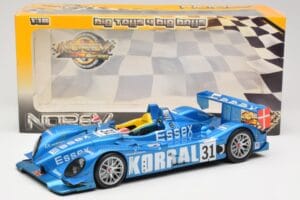 Porsche RS Spyder LMP2 #31 Team Essex C. Elgaard / J. Nielsen / K. Poulsen 24 Hours of Le Mans 2008 Norev 1:18 187519 Metal - imagem 6 de 6
