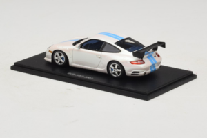 Porsche RUF RGT 997 White Metallic Spark 1:43 S0716 Resina - imagem 3 de 4