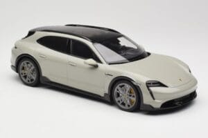 Porsche Taycan Cross Turismo Turbo S Chalk Grey Minichamps 1:18 155069302 Metal - imagem 4 de 6