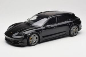 Porsche Taycan J1 Turbo S Cross Turismo Preto Minichamps 1:18 155069300 Metal
