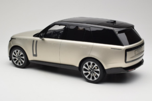 Range Rover L460 P530 Autobiography Sunset Gold GT Spirit 1:12 GT542 Resina - imagem 5 de 6