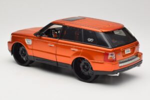 Range Rover Sport L320 Laranja Maisto 1:18 31081 Metal - imagem 7 de 8