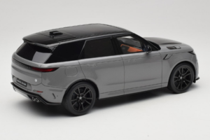 Range Rover Sport SV Edition Two Marl Grey Gloss GT Spirit 1:18 GT539 Resina - imagem 2 de 6