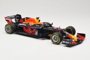 Red Bull Racing RB16 #33 M. Verstappen 3rd Place Styrian GP 2020 Minichamps 1:18 110200233 Metal - imagem 4 de 6