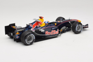 Red Bull RB1 Cosworth #14 D. Coulthard Red Bull Racing Showcar 2005 Minichamps 1:18 100050084 Metal - imagem 2 de 7
