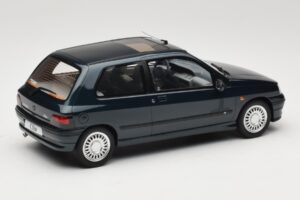 Renault Clio Baccara 1.8 Abyss Green Otto 1:18 OT1157 Resina - imagem 2 de 6