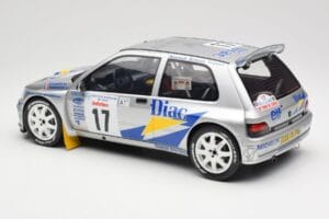 Renault Clio Maxi #17 J. Ragnotti / G. Thimonier Tour de Corse 1995 Otto 1:12 G090 Resina - imagem 5 de 6