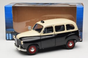 Renault Colorale Táxi Solido 1:18 421183530 Metal - imagem 8 de 8