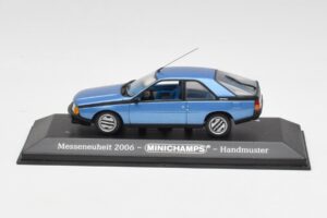 Renault Fuego Azul Metálico Minichamps 1:43 400113520 Metal
