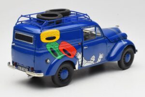 Renault Juvaquatre Michelin Blue Solido 1:18 82008 Metal - imagem 3 de 8