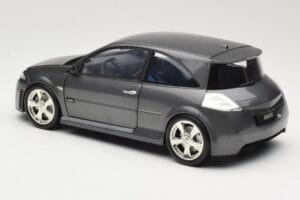 Renault Megane Mk2 RS Vampire Grey Norev 1:18 185101 Metal - imagem 7 de 8