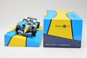 Renault R25 #5 F. Alonso 2nd Place British GP 2005 Minichamps 1:18 147051105 Metal - imagem 6 de 6