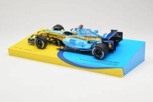 Renault R26 #1 F. Alonso F1 World Champion Brazilian GP 2006 Minichamps 1:18 147061801 Metal - imagem 5 de 6